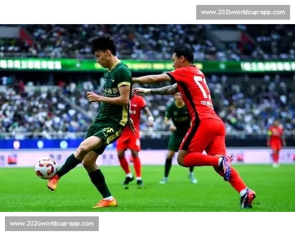 德转朱艺预告王钰栋身价暴涨！18 岁新星估值或破 200 万欧，球迷评论区竞猜最新身价