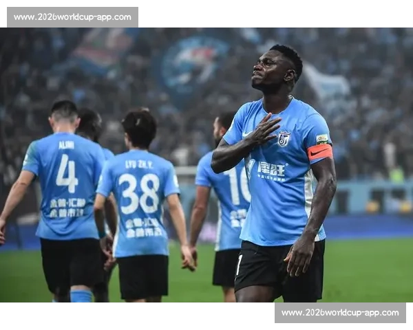 球迷协会成员阿达倒卖大连英博包厢票被曝光，威胁举报者引发争议