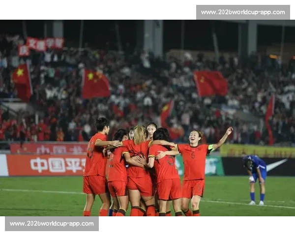 连续颠球过人惊艳永川!中国女足新星演绎教科书级技巧 连续颠球过人惊艳永川!中国女足新星演绎教科书级技巧