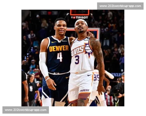 太阳官方庆生！比尔 32 岁焕发新生，高效赛季再证全明星价值